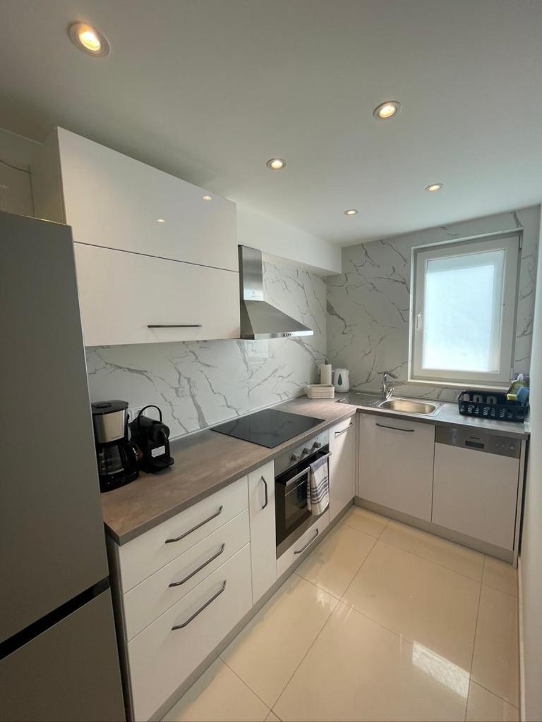 Apartment Seaside M 6 -seaview And Parking *